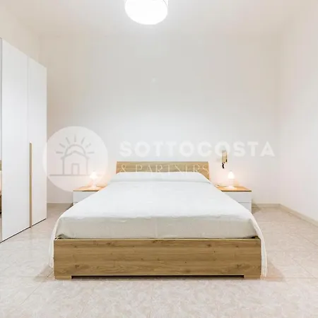 Barbarella's Flat - * Melendugno