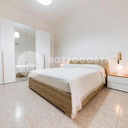 Barbarella's Flat - * Melendugno